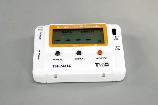 파일:tr 74ui01 000 003.jpg