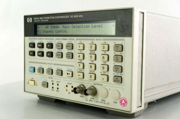 파일:hp8904a 002.jpg