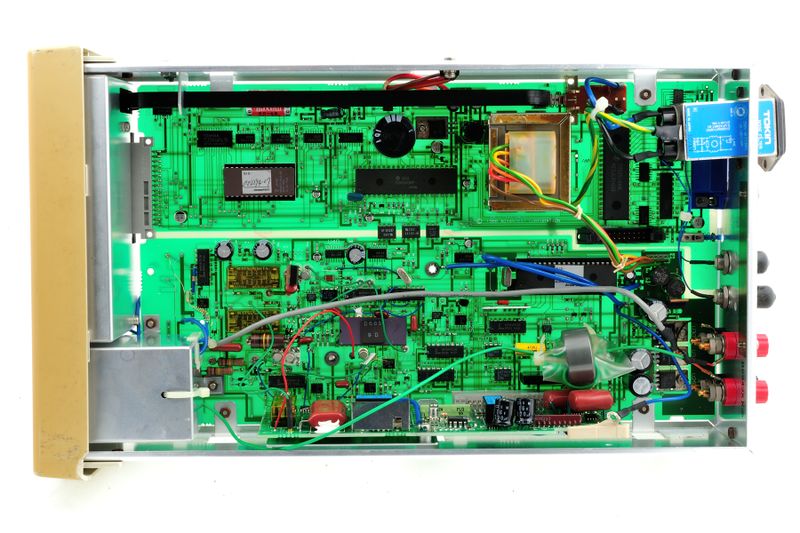 파일:r6551 003.jpg