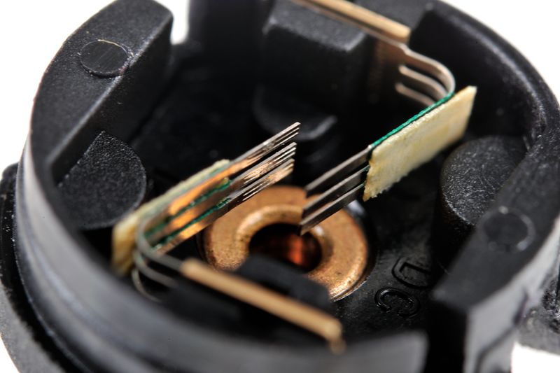 파일:brushed dc motor08 012.jpg