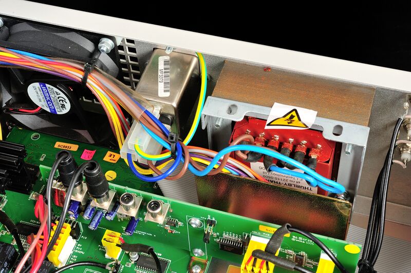 파일:fluke282 01 010.jpg