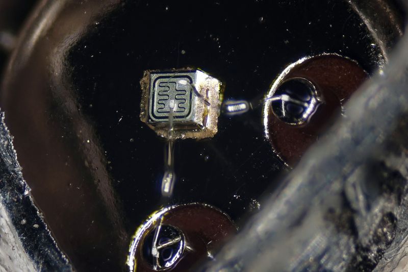 파일:tr metal02 002.jpg