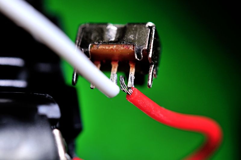 파일:solder fail01 001.jpg