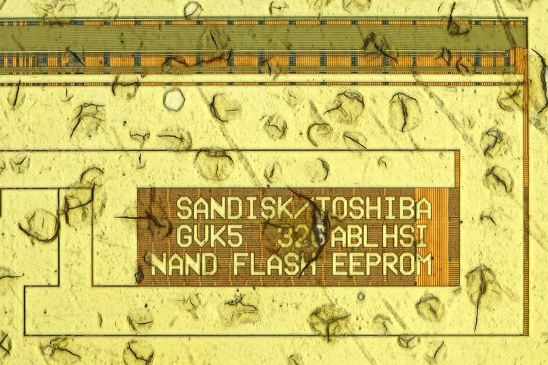 파일:memorycard sd02 010.jpg