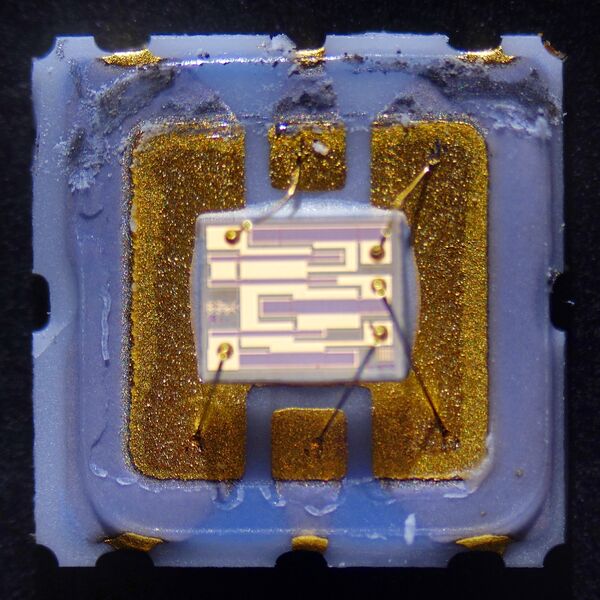 파일:lid alumina01 003.jpg