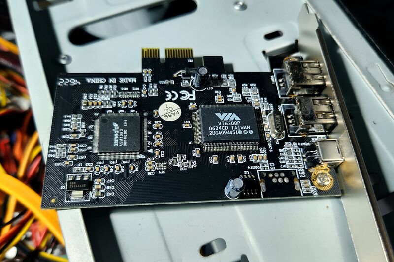 파일:ieee1394 03 001.jpg