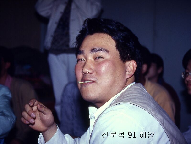 파일:960518 180000.jpg