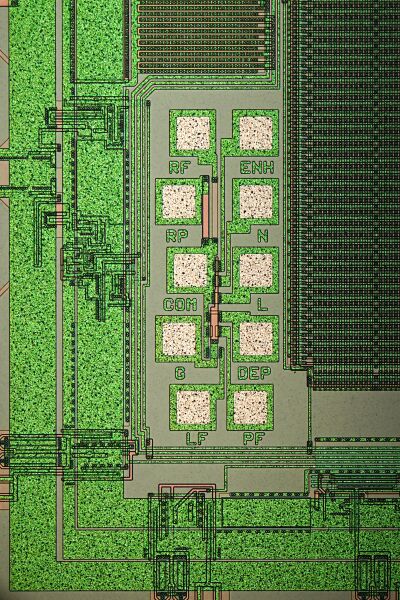 파일:tr6878 016 009.jpg