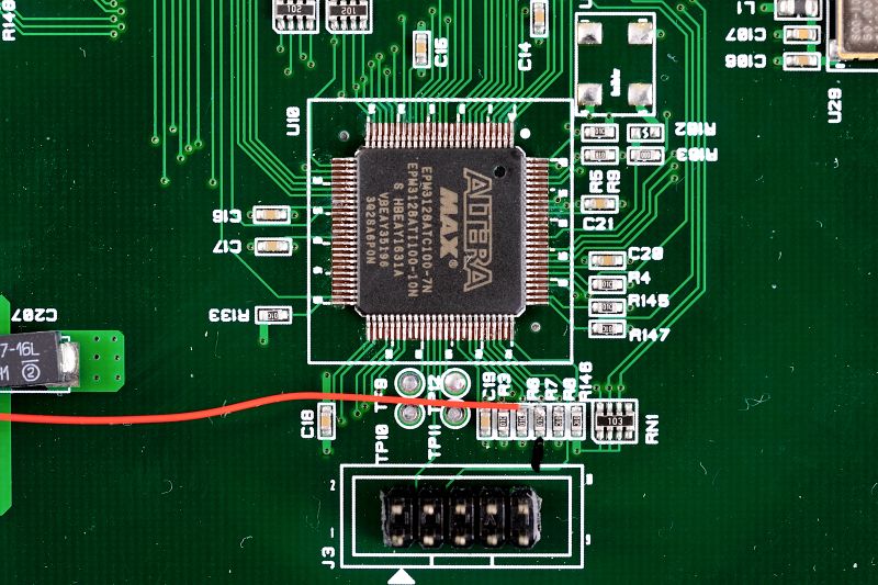 파일:thruhole01 002.jpg