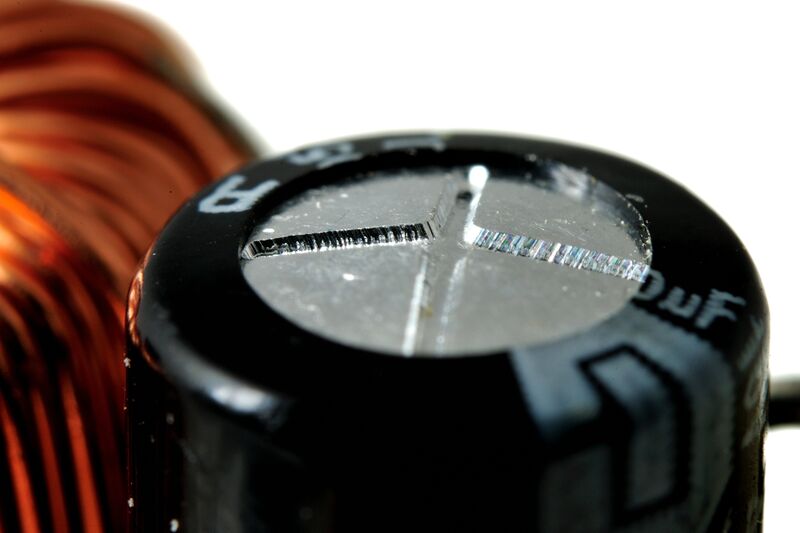 파일:cigarette lighter plug03 008.jpg