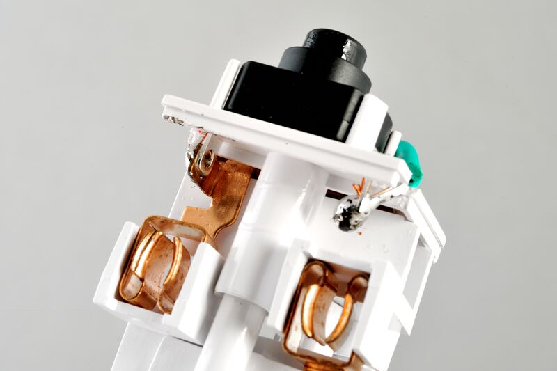 파일:multioutlet03 07 011.jpg