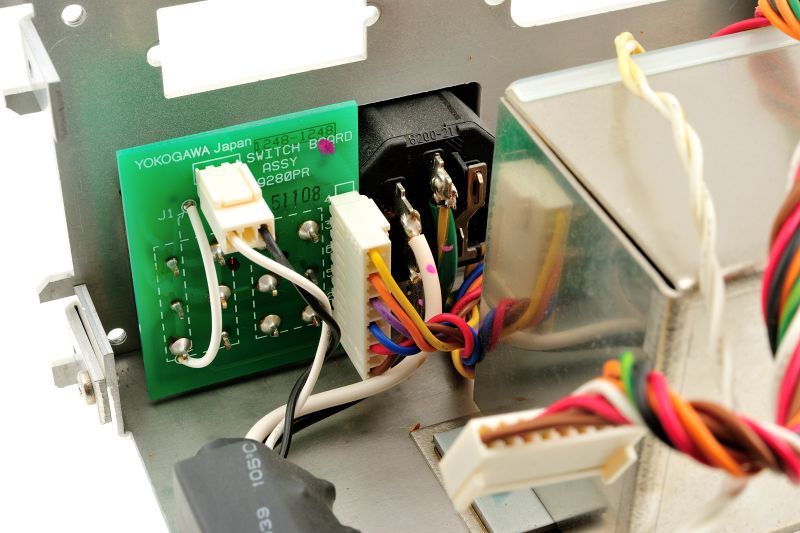 파일:yokogawa7651 010.jpg