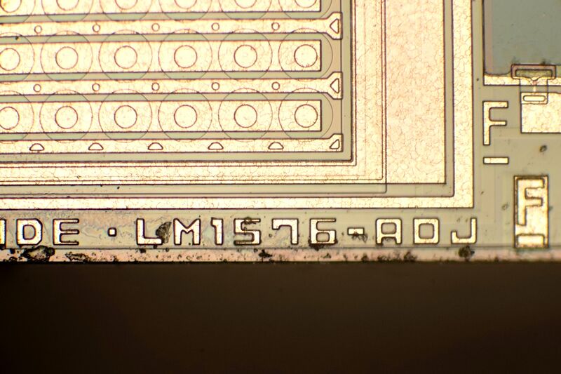 파일:lm1576adj 001.jpg