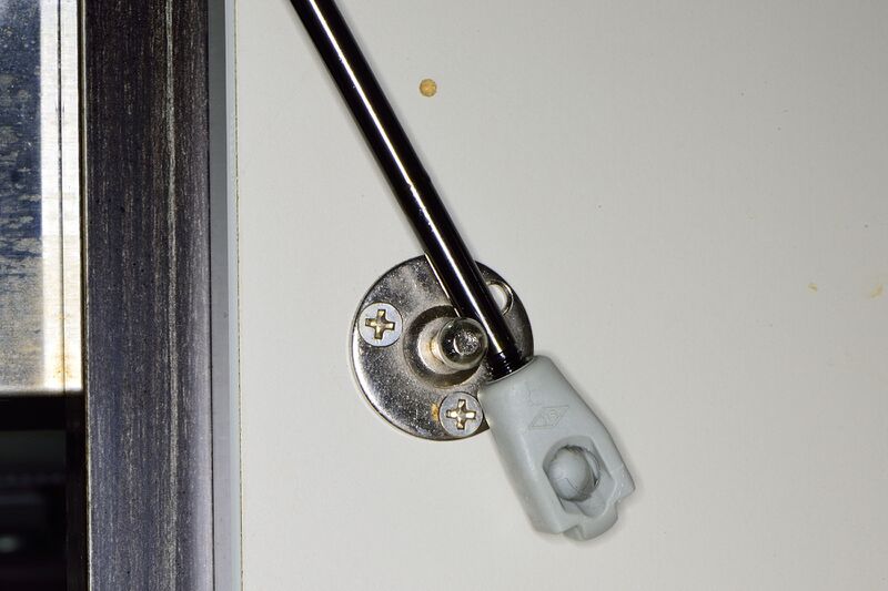 파일:gas spring02 001 003.jpg