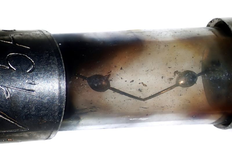 파일:axial cartridge520 01 005.jpg