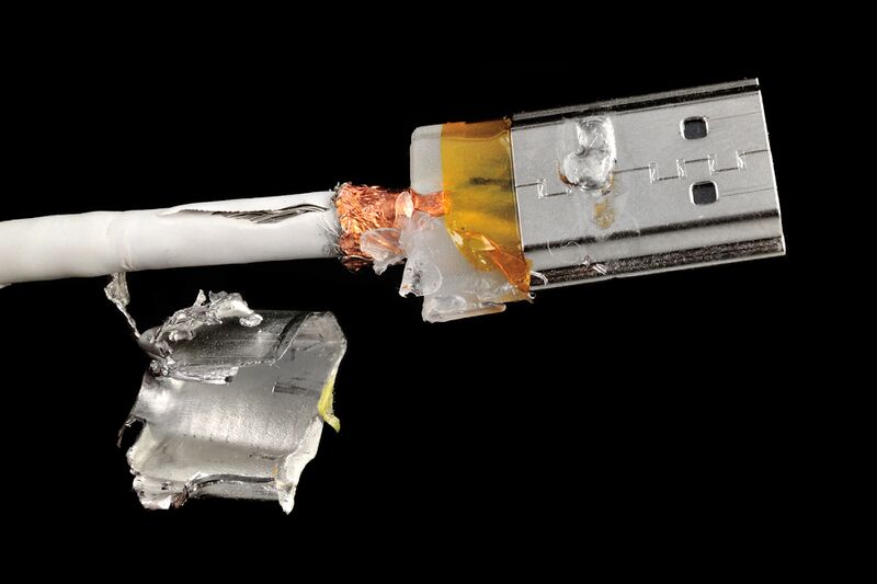 파일:hdmi cable01 016.jpg