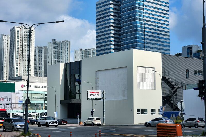 파일:building06 001 001.jpg