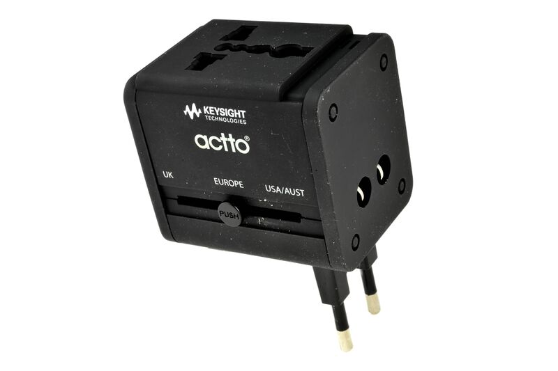 파일:travel adapter05 001.jpg