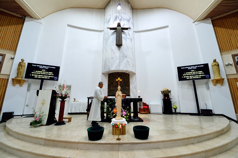 파일:suwon catholic holy ground04 006.jpg