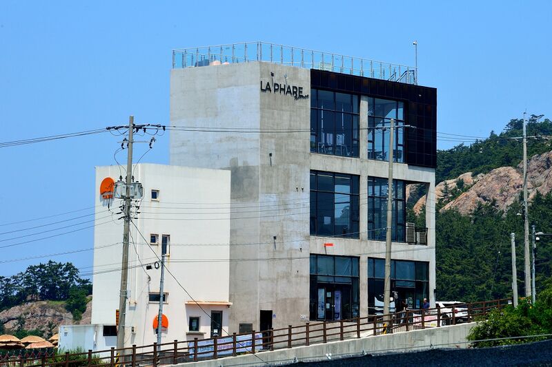 파일:la phare26 001.jpg