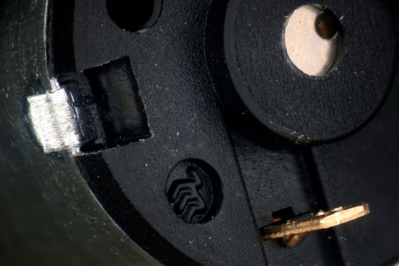 파일:brushed dc motor08 002.jpg