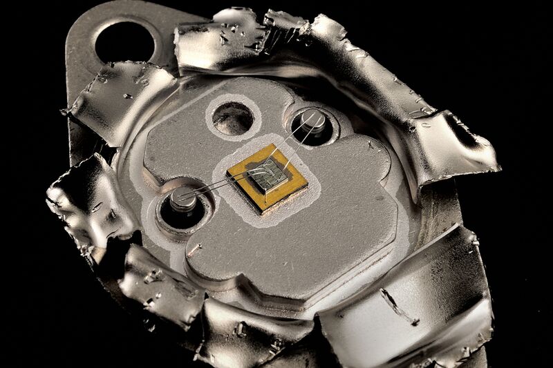 파일:lm309k 01 005.jpg