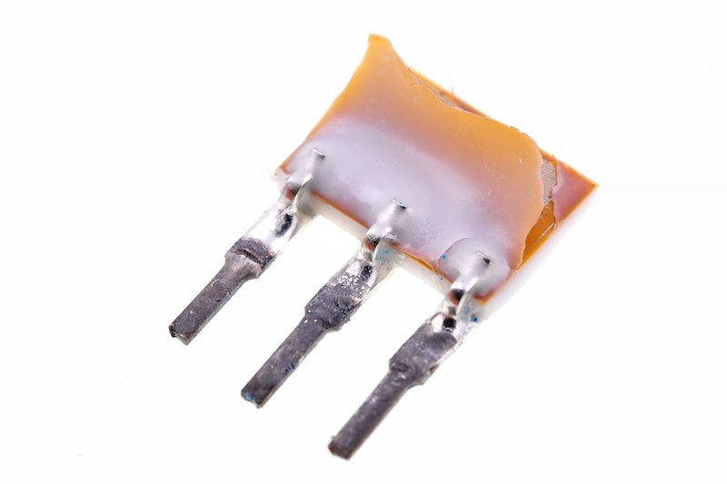 파일:r precision01 002.jpg