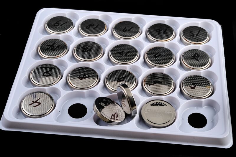 파일:cr2450 01 001.jpg