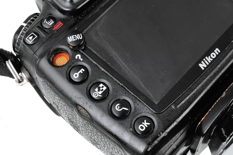 파일:d700 01 012.jpg