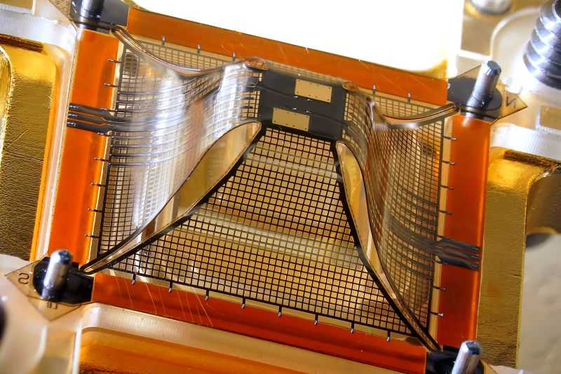 파일:pyramid core01 003.jpg