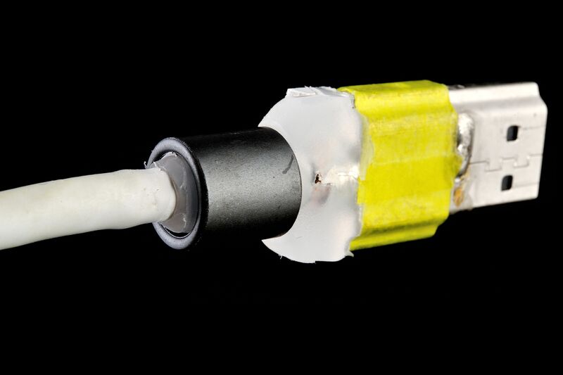 파일:hdmi cable01 013.jpg