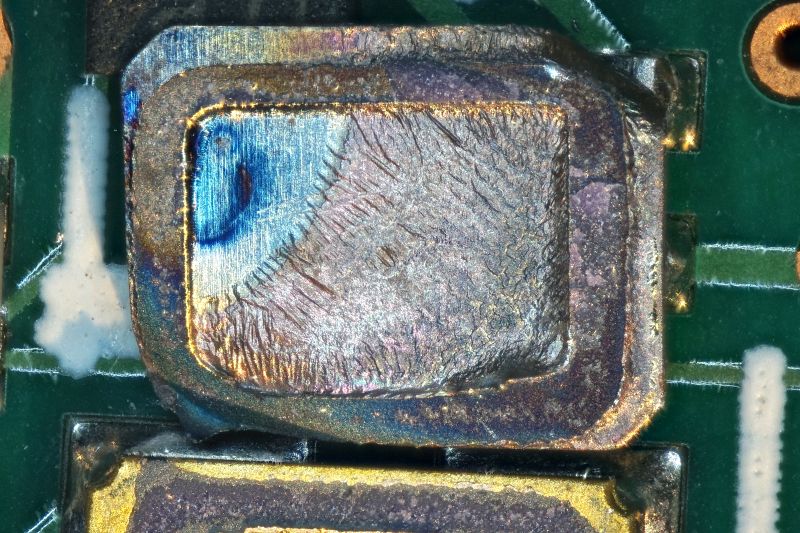 파일:xtal smd 06 006.jpg