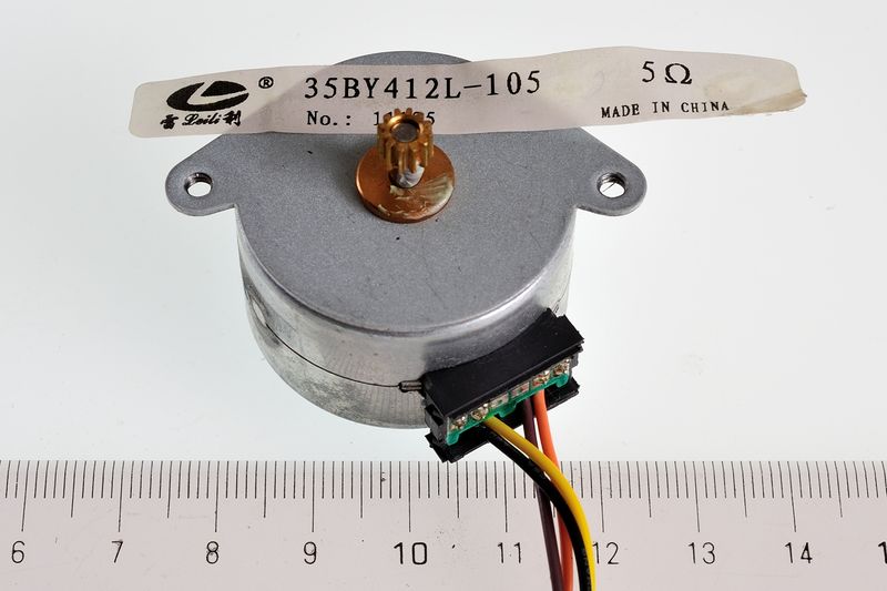 파일:stepper motor1 002.jpg