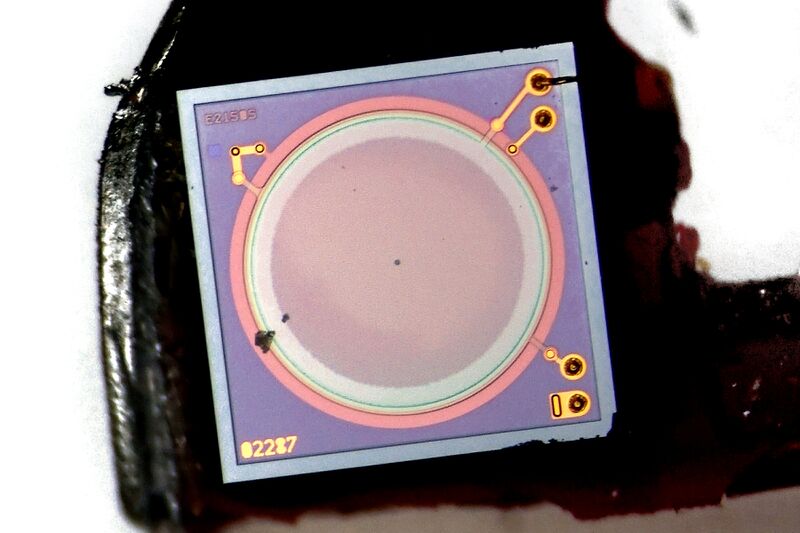 파일:lm q925s 024.jpg