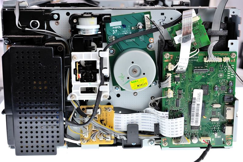 파일:brushless dc motor3 000.jpg