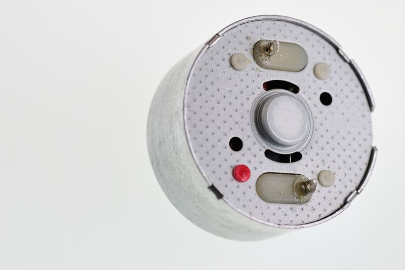 파일:brushed dc motor03 003.jpg