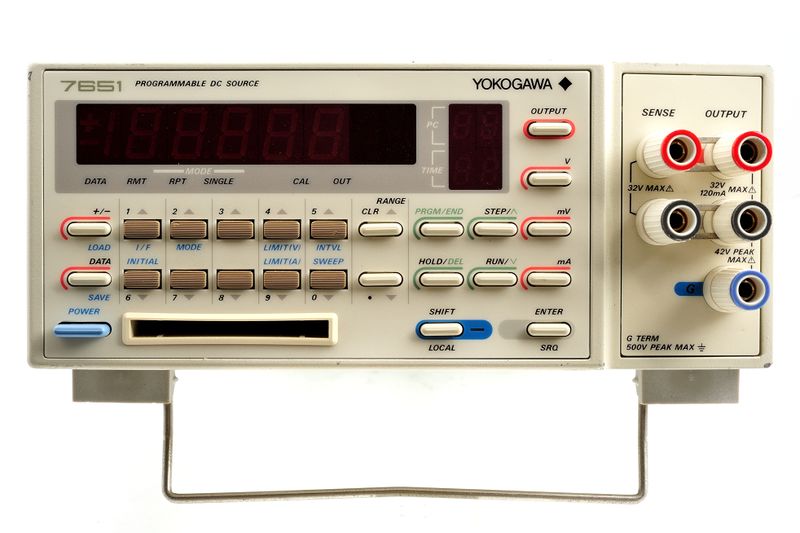 파일:yokogawa7651 003.jpg