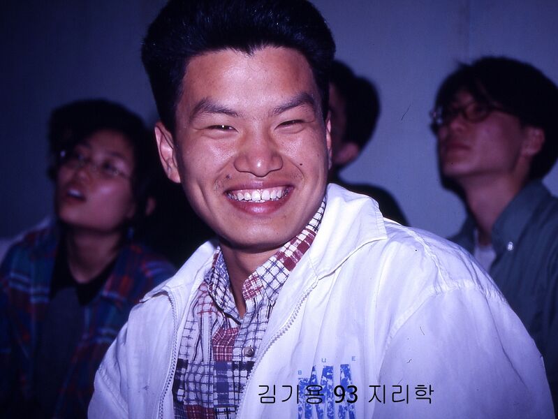 파일:960518 180700.jpg