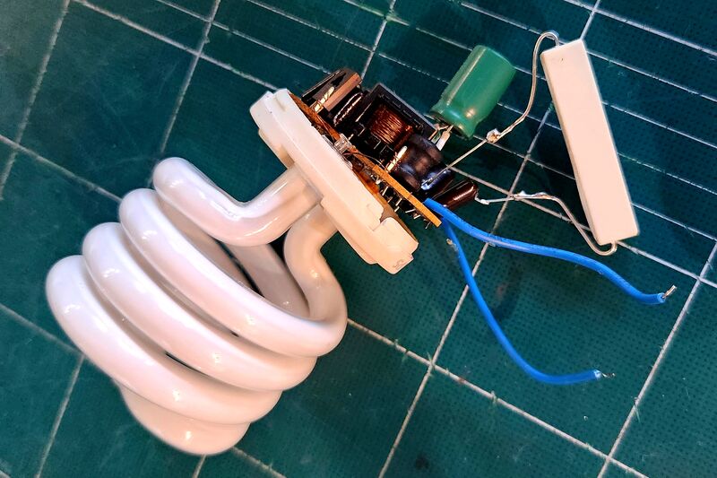 파일:fluorescent int07 007.jpg