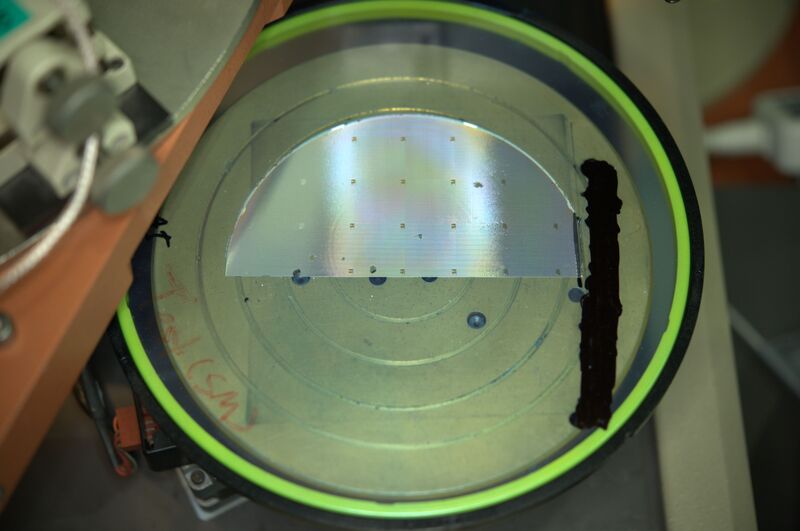 파일:led probing01 001.jpg