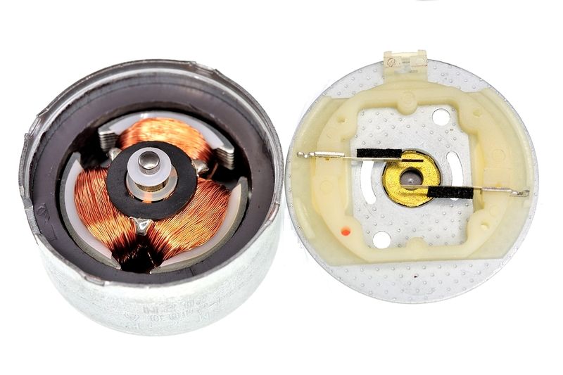 파일:brushed dc motor03 005.jpg