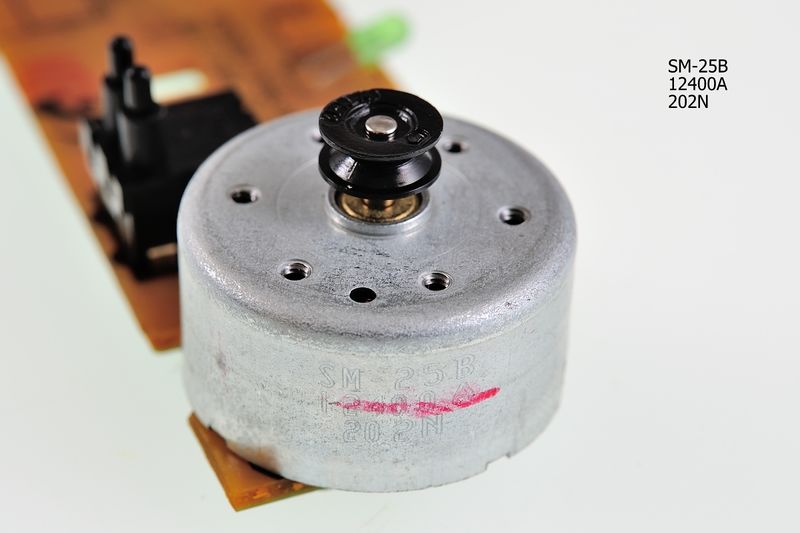 파일:brushed dc motor03 001.jpg