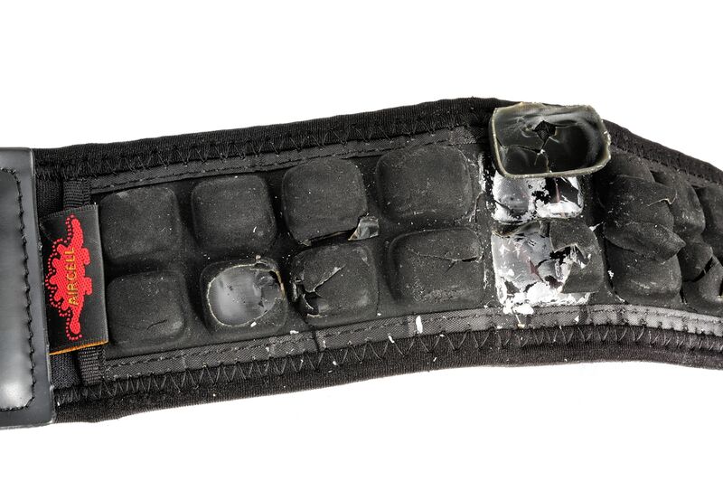 파일:aircell shoulder pad01 003.jpg