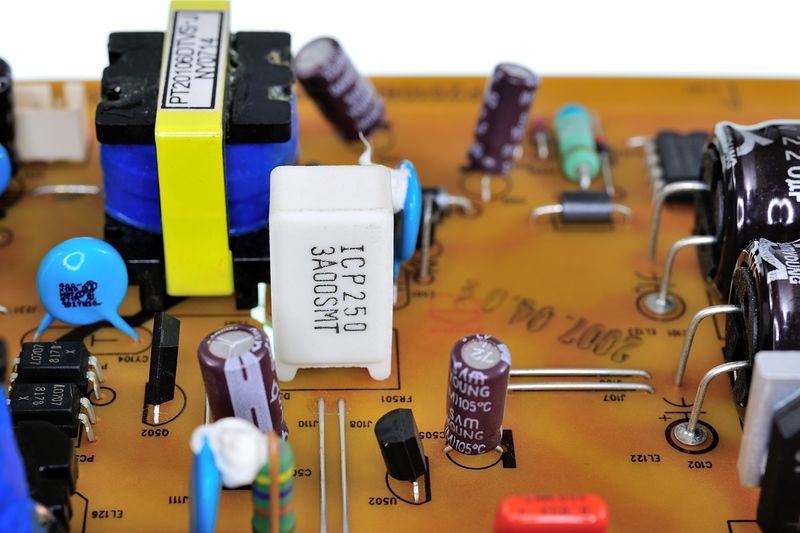 파일:lcdtv01 007.jpg