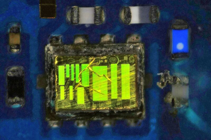 파일:sm g955n 017 001.jpg