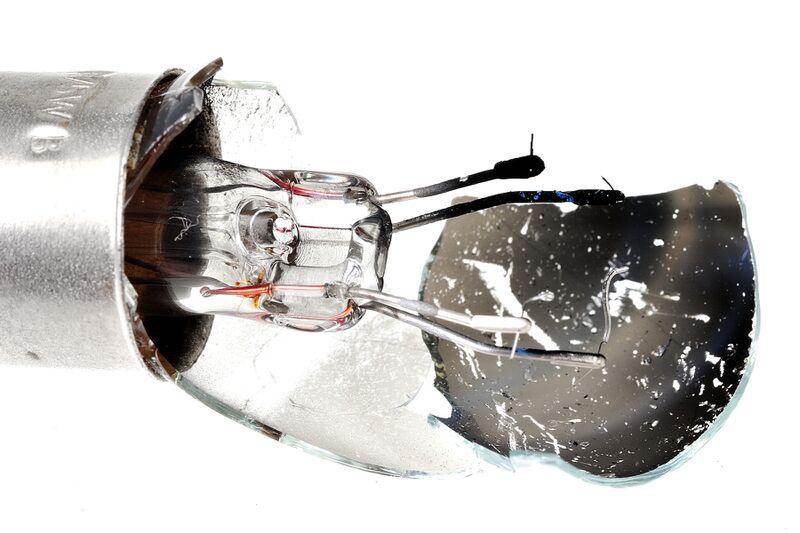 파일:incandescent05 003 001.jpg