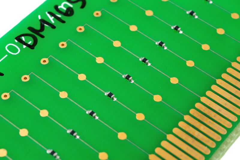 파일:burnin chip01 007.jpg