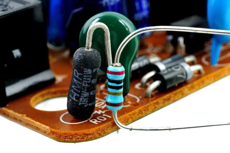 파일:charger sanyo01 011.jpg