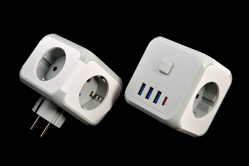 파일:multioutlet03 08 002.jpg