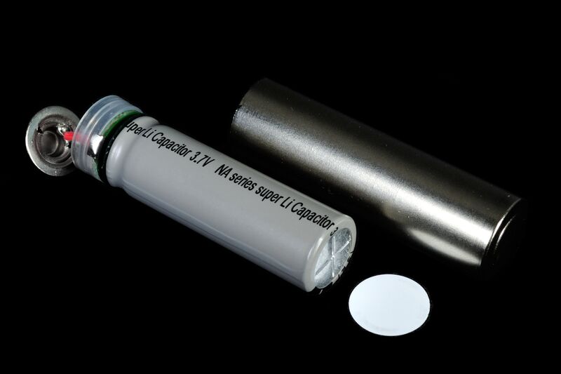 파일:li 1p5v aa01 005.jpg